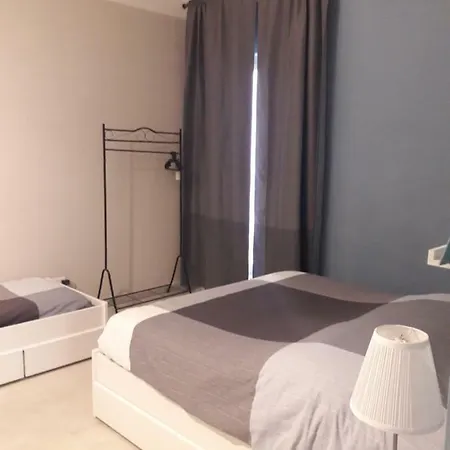 Διαμέρισμα Signorile Street - Near The Sea