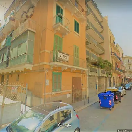 Signorile Street - Near The Sea Apartment *